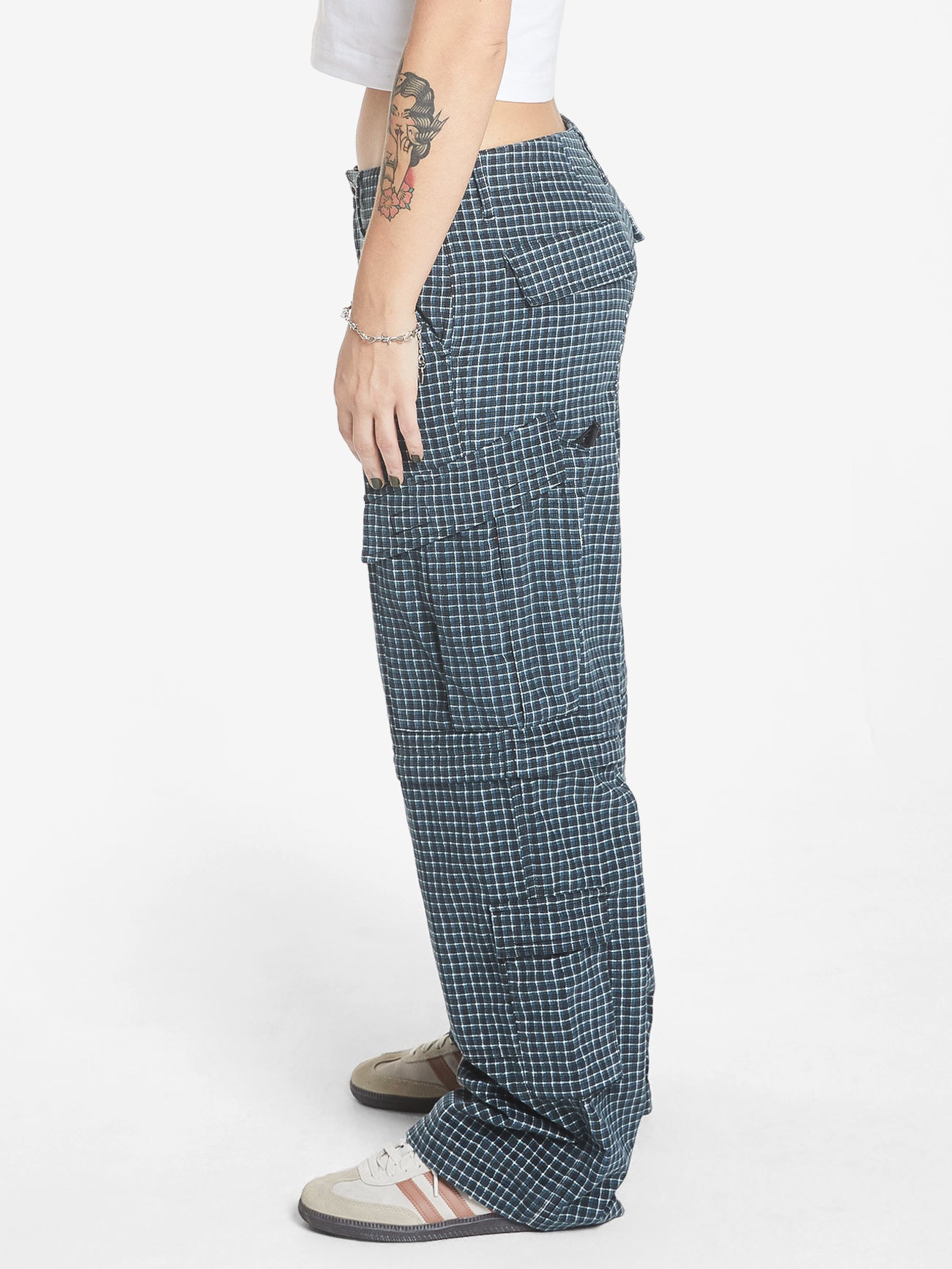 Chapter Recreation Zip Off Cargo Pant - Blackberry 4