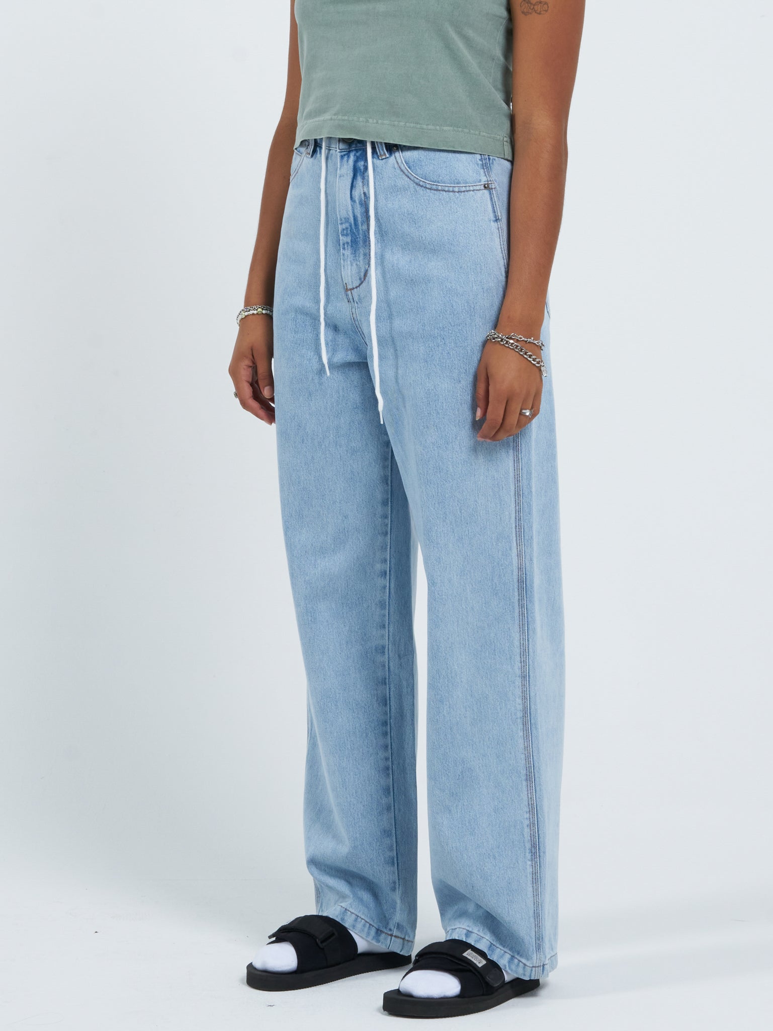 Big Baggy Jean - Worship Worn Blue