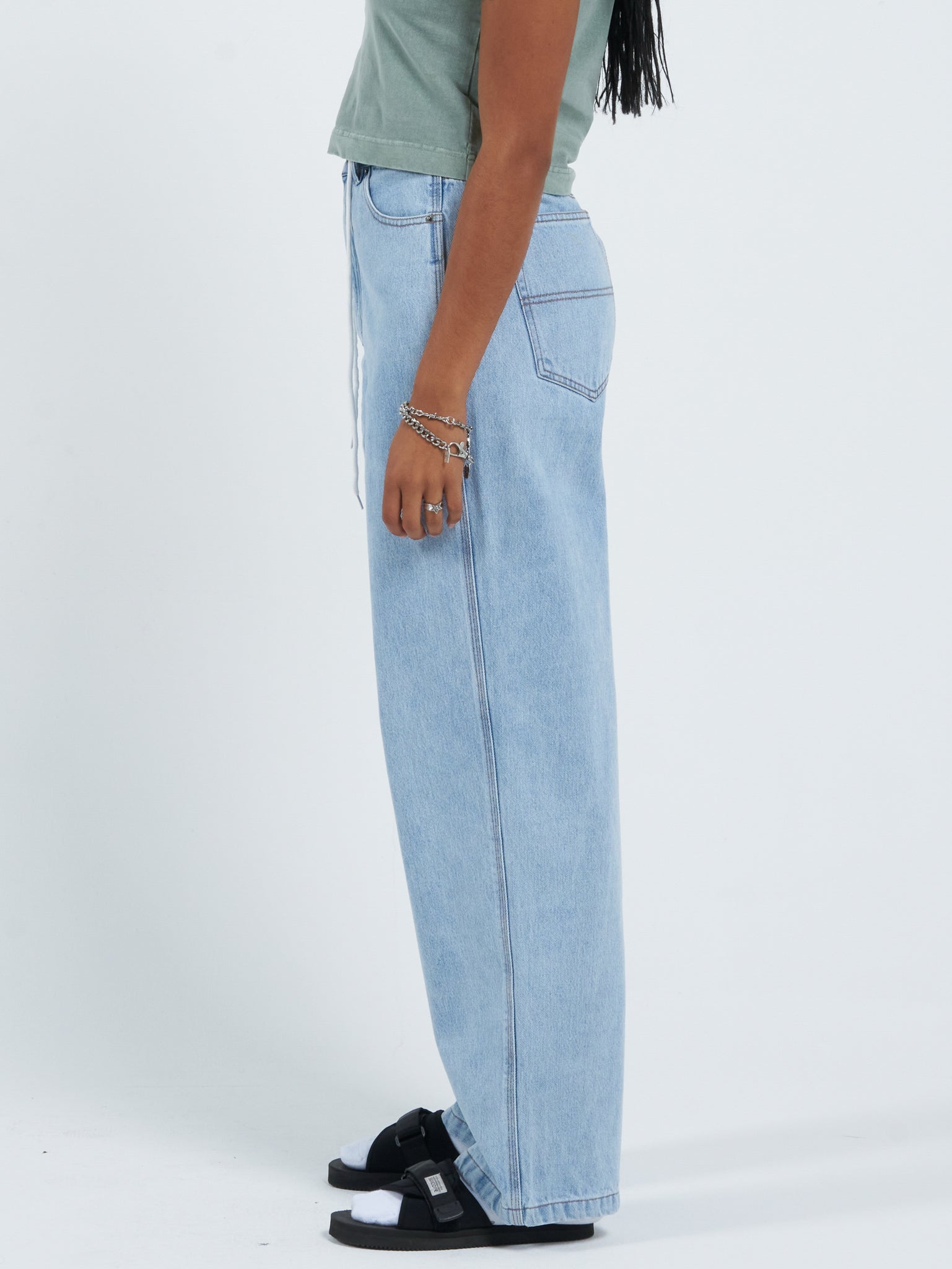 Big Baggy Jean - Worship Worn Blue