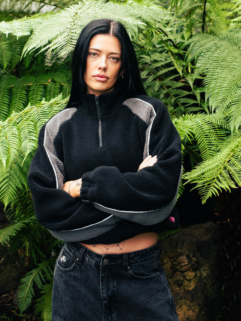 Tainted Quarter Zip Sherpa Fleece - Black